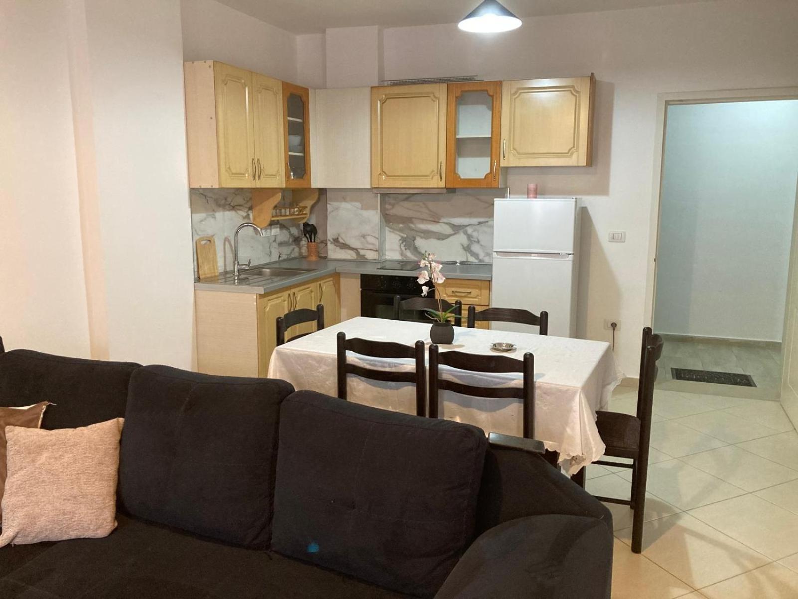 Hergi Apartament Vlorë 외부 사진